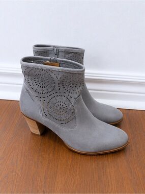 DORKING Leather Ankle Boots – Women’s Size 39 (EU) / Approx. US 8.5